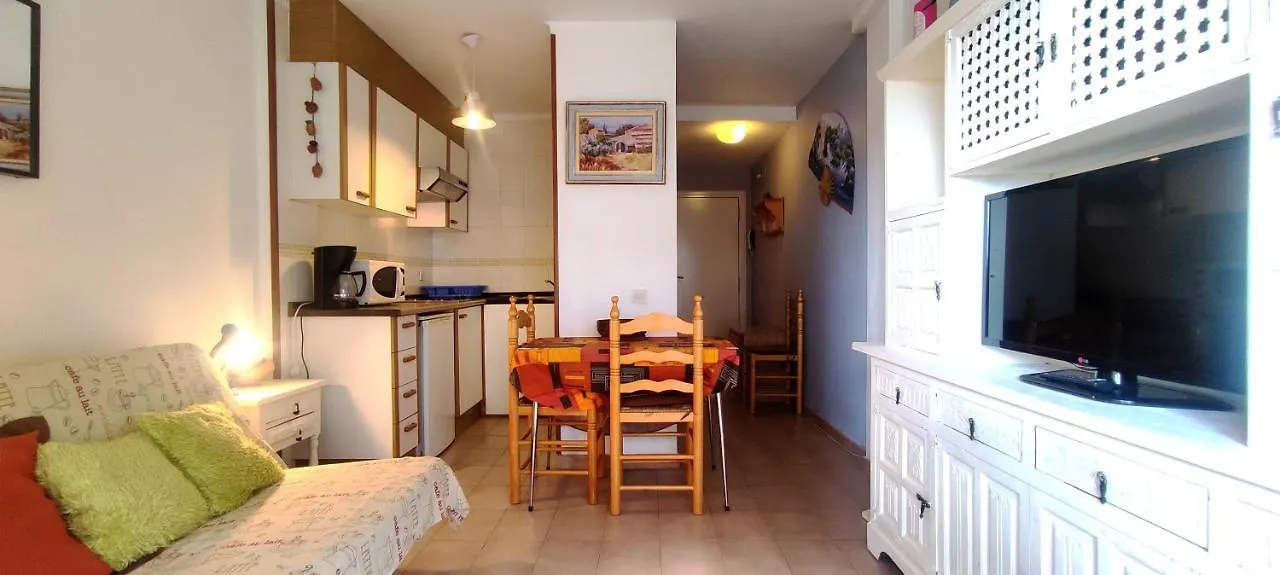 Castell Mar Apartment Roses
